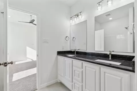 607 S Anglin St, Cleburne, TX 76031 photo 25