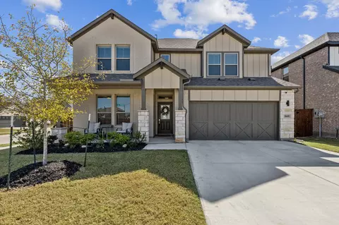 10601 Copeland Ln, Fort Worth, TX 76126