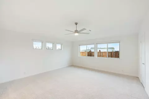 Bedroom - 220 Eagle View Ln, Commerce, TX 75428 photo 7 of 9