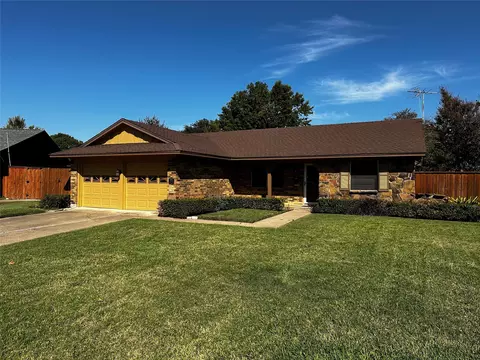 3505 Lamesa Dr, Garland, TX 75041