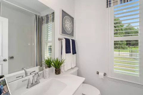 Bath - 526 Broadleaf Way, Haslet, TX 76052 photo 4 of 5