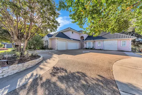 8517 Woodlake Cir, Fort Worth, TX 76179