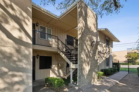 5935 Harvest Hill Rd #2097, Dallas, TX 75230
