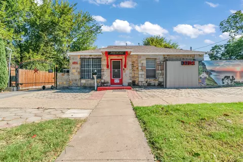3704 Kimbo Rd, Fort Worth, TX 76111