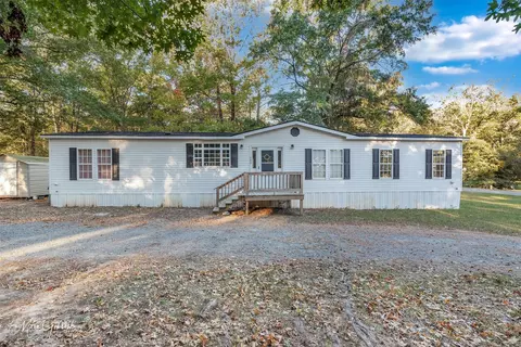 682 Crystal Dawn Dr, Haughton, LA 71037