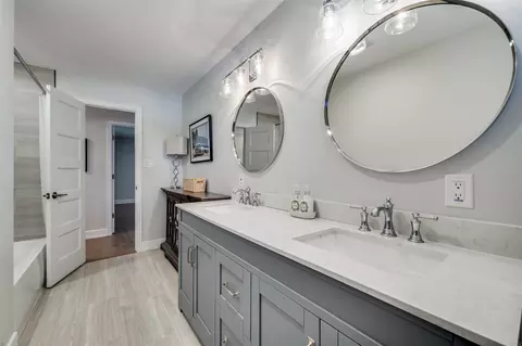 Bath - 315 E 3rd St, Prosper, TX 75078 photo 3 of 4