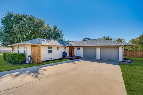Exterior - 315 E 3rd St, Prosper, TX 75078 photo 2 of 4