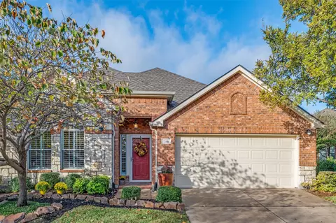 906 Sycamore Ct, Fairview, TX 75069