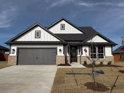 1425 Whitetail Ln, Azle, TX 76020