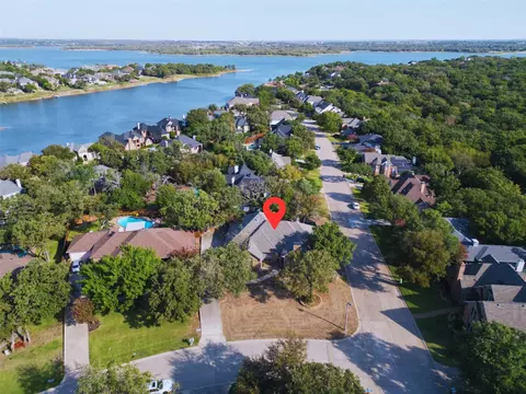 2637 Bierstadt Dr, Highland Village, TX 75077