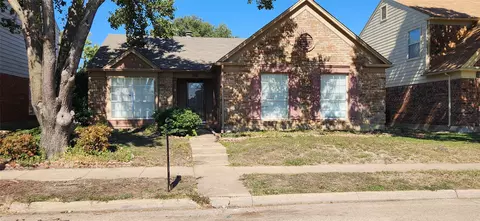 310 Pool St, Cedar Hill, TX 75104