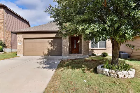 724 Rio Bravo Dr, Haslet, TX 76052