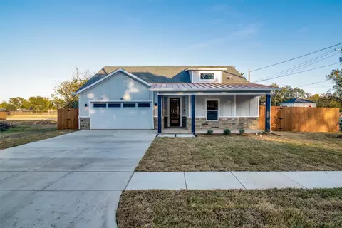 96 San Jacinto St, Terrell, TX 75160