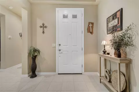 8816 Compton St, Denton, TX 76207 photo 5