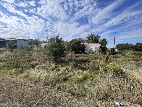 2425 Willow Oak Ln, Burleson, TX 76028