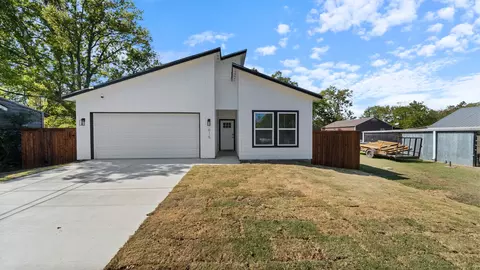 615 N Washington St, Grand Saline, TX 75140