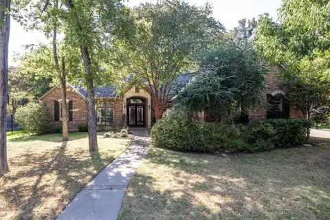 6048 Forest Ln, Fort Worth, TX 76112