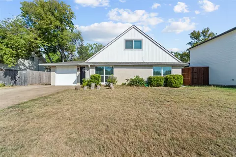 808 Kingswood Ave, Richardson, TX 75080