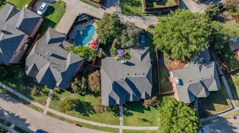 View/Area - 3812 Evesham Dr, Plano, TX 75025 photo 3 of 5