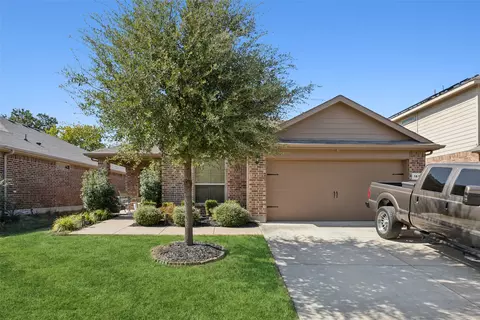 1616 Berckmans Rd, Fort Worth, TX 76120
