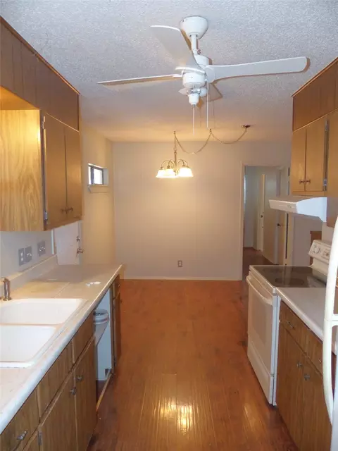 Kitchen - 202 Loop, Brady, TX 76825 photo 1 of 3