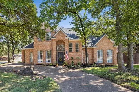 1501 Holly Ridge Dr, Keller, TX 76248