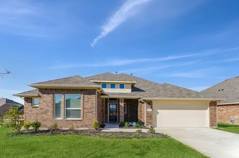 829 Hutson Dr, Royse City, TX 75189