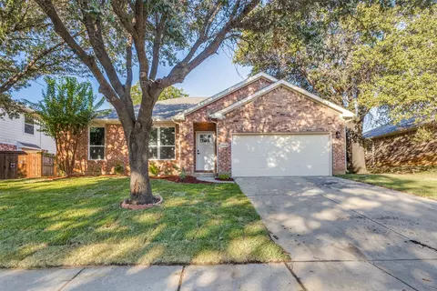 2609 Trinity Ter, Corinth, TX 76210