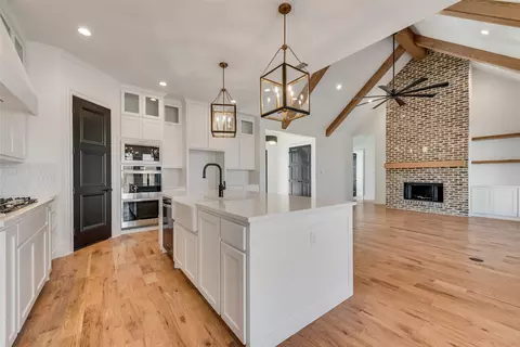 1018 Todd St, Caddo Mills, TX 75135