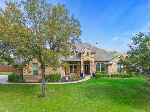 101 Ethan Dr, Weatherford, TX 76087