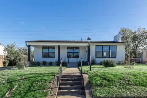 2154 Van Cleave Dr, Dallas, TX 75216