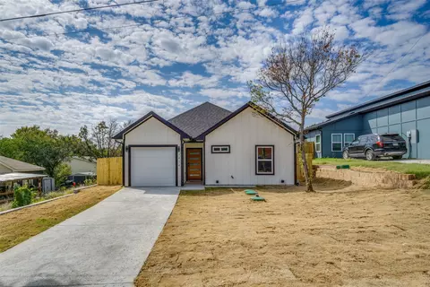 1414 Corona Dr, Granbury, TX 76048