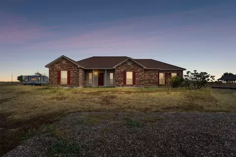 11215 County Road 418, Grandview, TX 76050