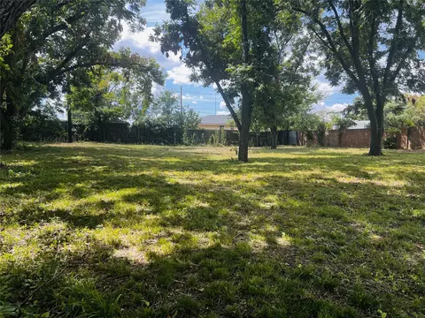 2101 E Pecan Ln, Plano, TX 75074