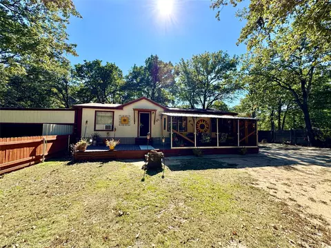 705 Goldeneye Ln, West Tawakoni, TX 75474