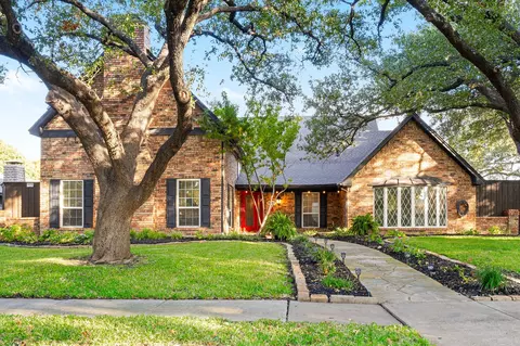 2809 W Aspen Ct, Plano, TX 75075