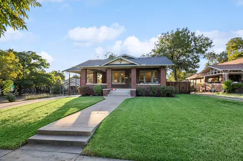 2624 College Ave, Fort Worth, TX 76110