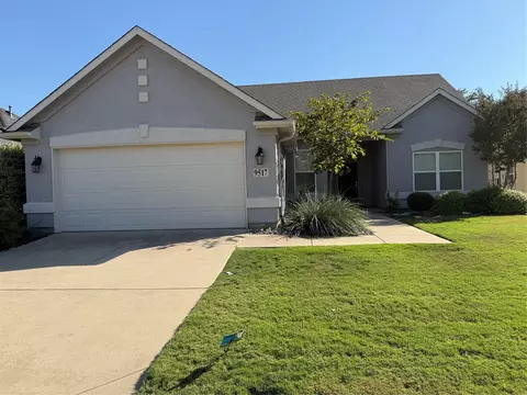 9517 Ravenwood Dr, Denton, TX 76207