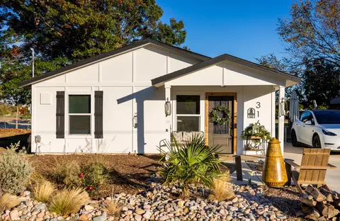 316 E Park St, Little Elm, TX 75068