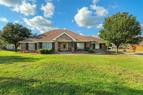 10111 Country View Ln, Forney, TX 75126
