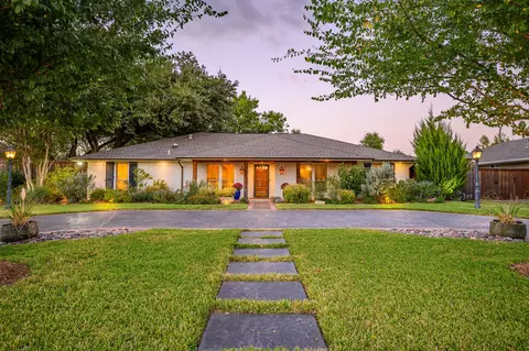 10149 Fieldfare Ct, Dallas, TX 75229