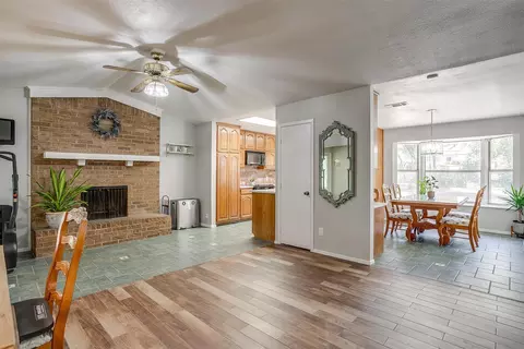 209 Aquilla Dr, Lakeside, TX 76108