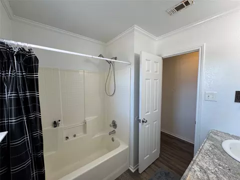 101 Red Oak Cir, Ector, TX 75439 photo 21