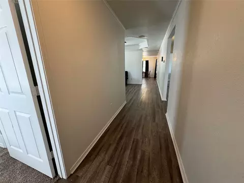 101 Red Oak Cir, Ector, TX 75439 photo 4