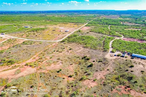 5992 Spinks Rd, Abilene, TX 79601 photo 3
