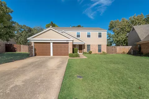 3810 Pine Ct, Flower Mound, TX 75028