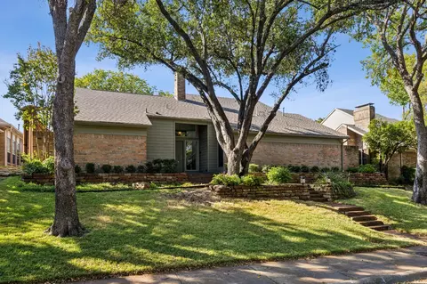 5806 Brushy Creek Trl, Dallas, TX 75252