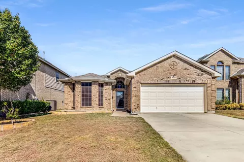 4820 Willow Branch Ct, Crowley, TX 76036