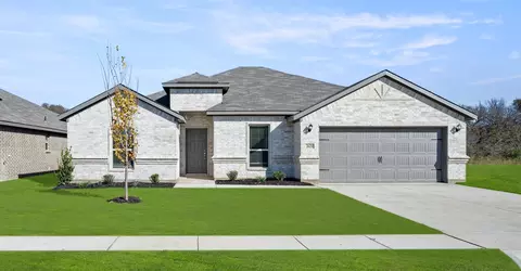 2621 Streamside Dr, Burleson, TX 76028