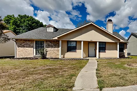 5716 Turner St, The Colony, TX 75056